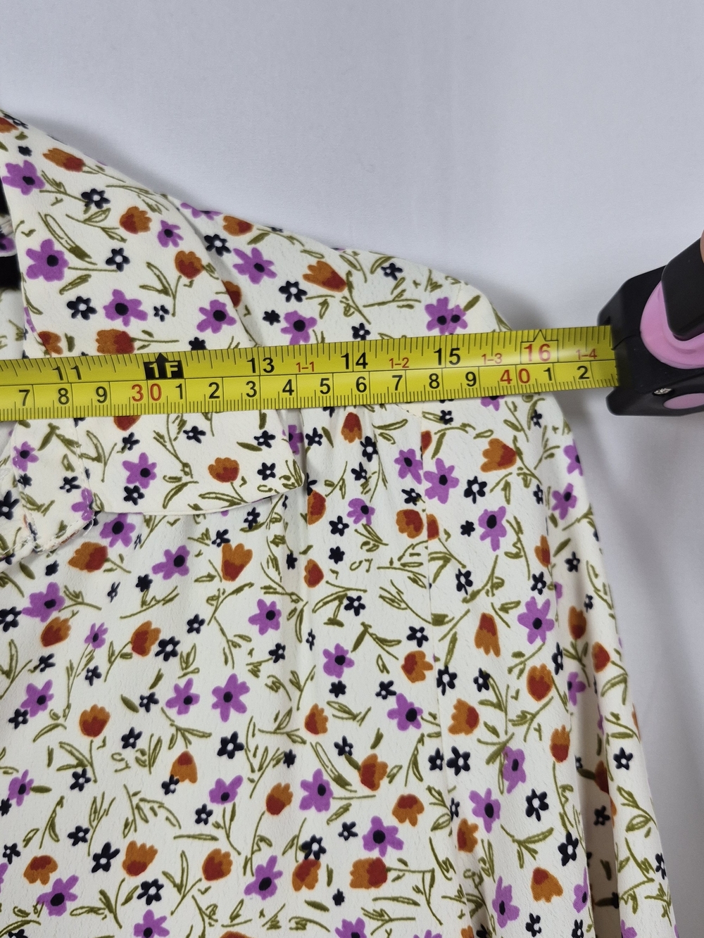 ⭐ Zara Cream Floral Print Long Sleeve Blouse XS - Picture 5 of 10